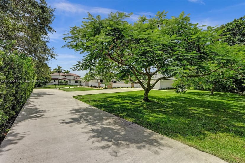 12100 NW 6th St, Plantation FL 33325