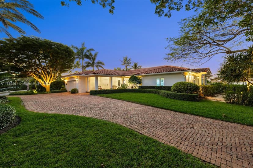 1117 Bella Vista Ave, Coral Gables FL 33156