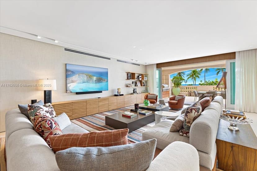 7813 Fisher Island Dr # 7813, Miami Beach FL 33109