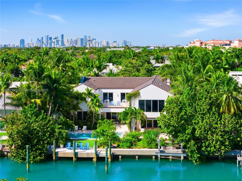 180 Cape Florida Dr, Key Biscayne FL 33149