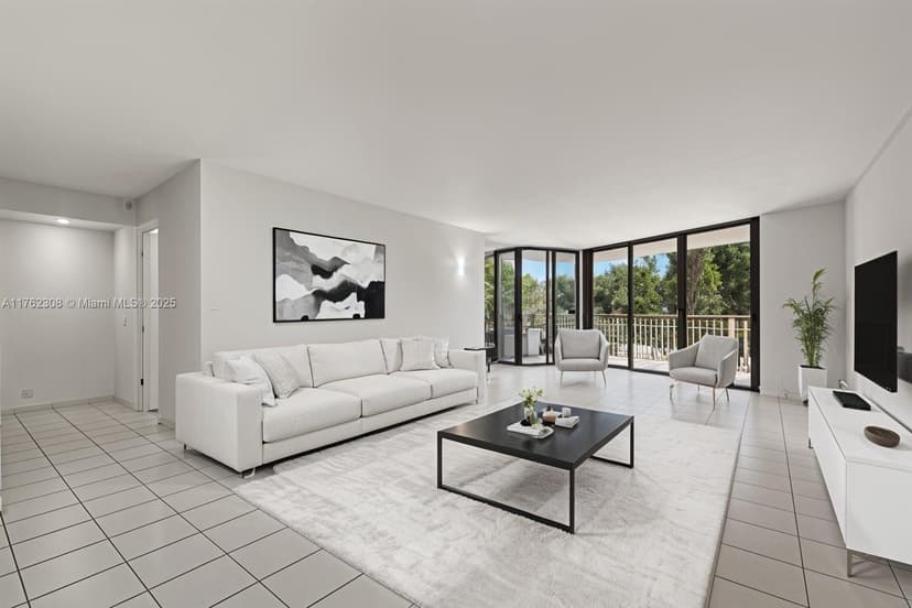 4000 Towerside Ter # 302, Miami FL 33138