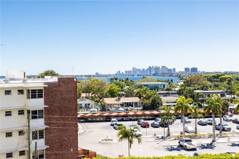 4000 Towerside Ter # 610, Miami FL 33138