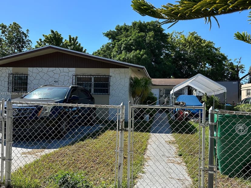 420 NW 32nd St, Miami FL 33127