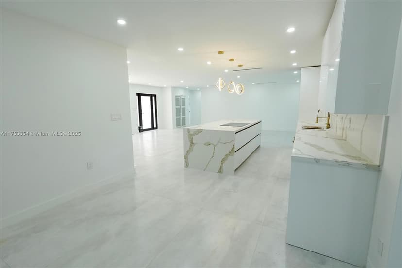 15710 SW 87th Ct, Palmetto Bay FL 33157