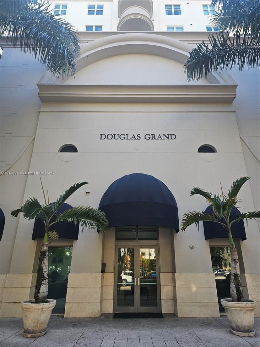 50 Menores Ave # 828, Coral Gables FL 33134