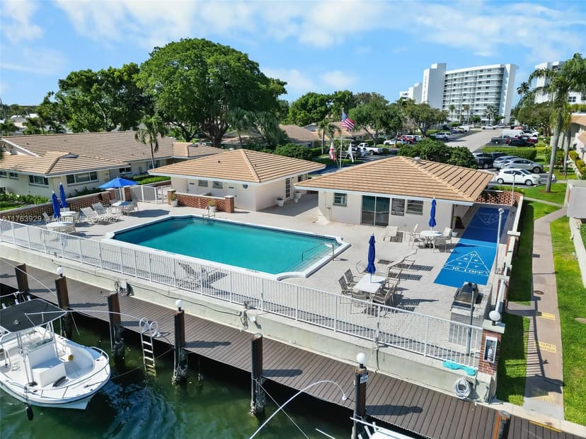 1340 NE 28th Ave # 244, Pompano Beach FL 33062