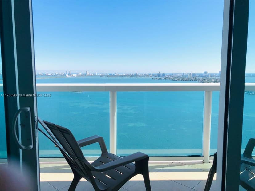 1800 N Bayshore Dr # 3205, Miami FL 33132