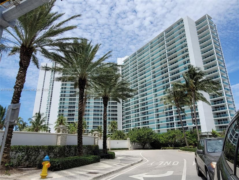100 NE BAYVIEW DR # 226, Sunny Isles Beach FL 33160