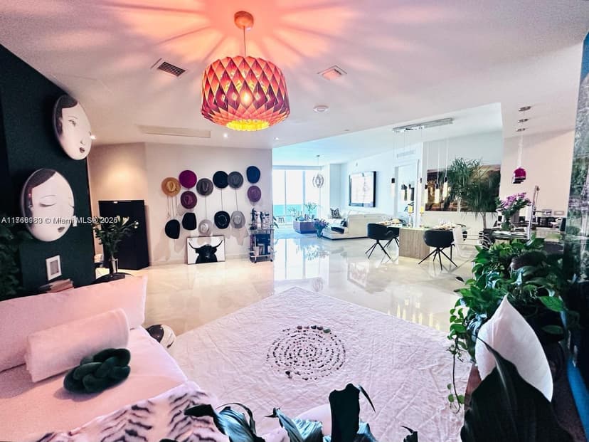 16001 Collins Ave # 2203, Sunny Isles Beach FL 33160