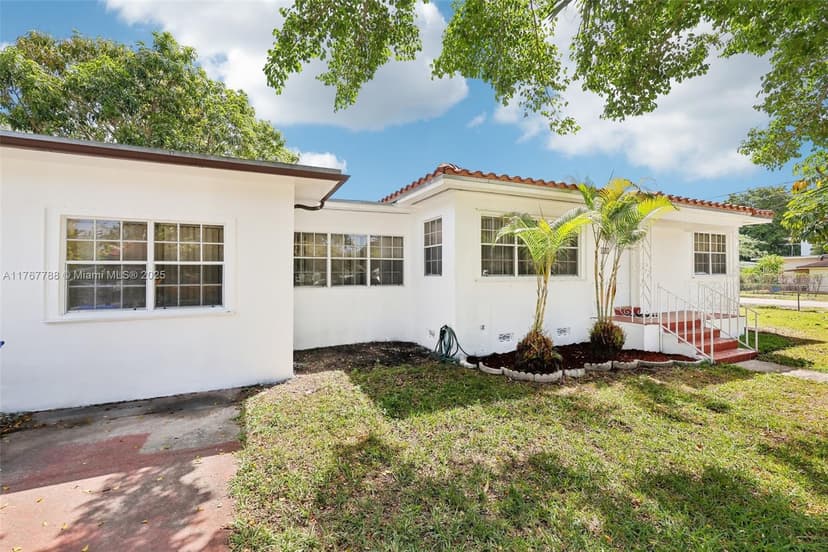 1121 SW 36th Ave, Miami FL 33135