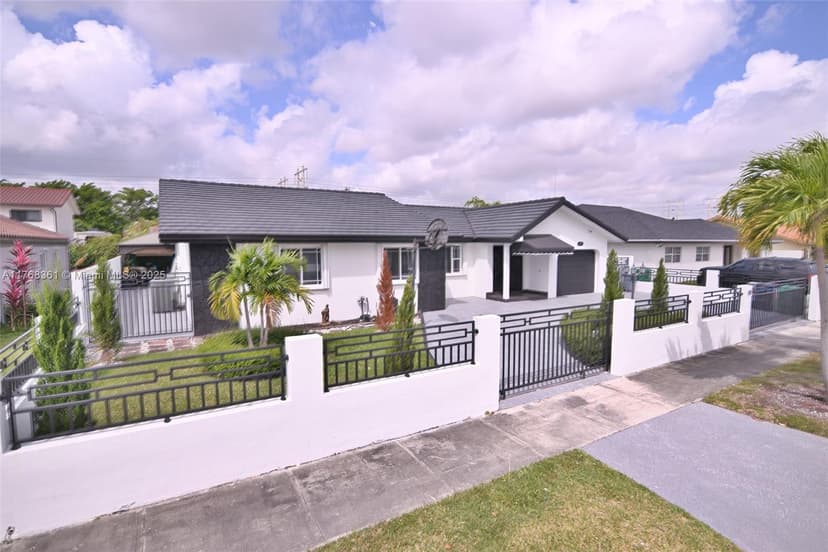 30 SW 136th Ave, Miami FL 33184