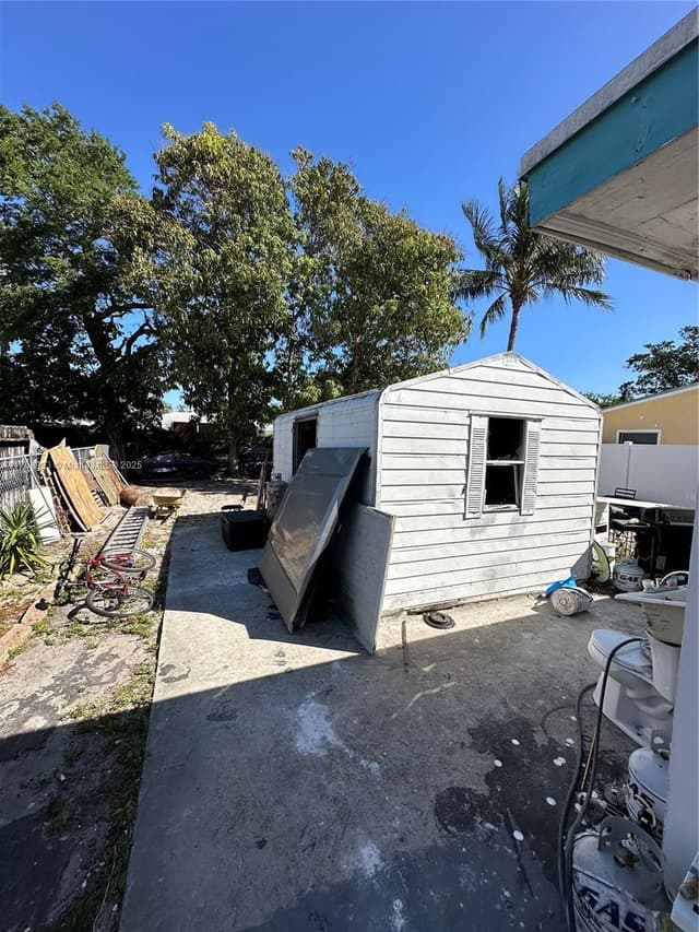 Image 6