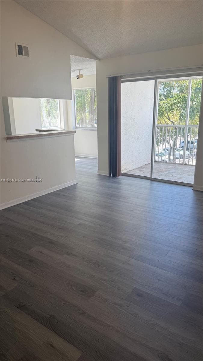 5672 Rock Island Rd # 262, Tamarac FL 33319