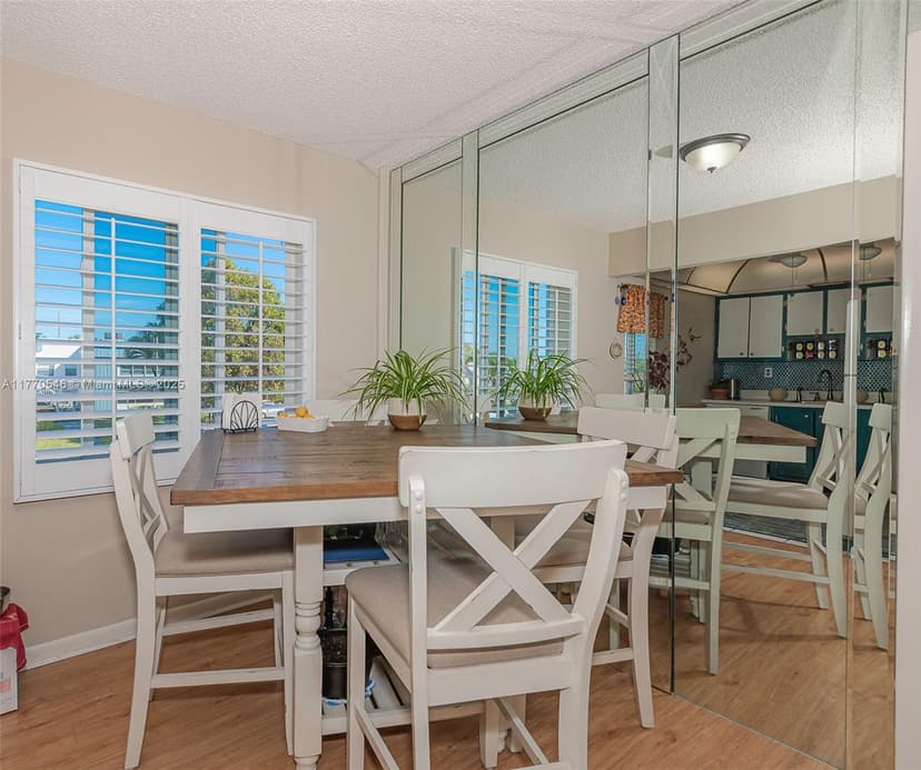 576 Burgundy L # 576, Delray Beach FL 33484