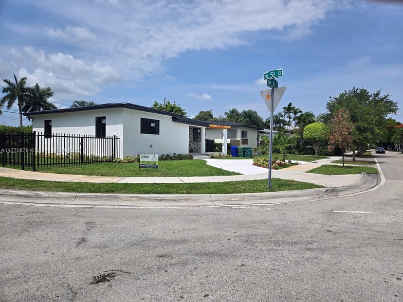5152 SW 6th, Miami FL 33134