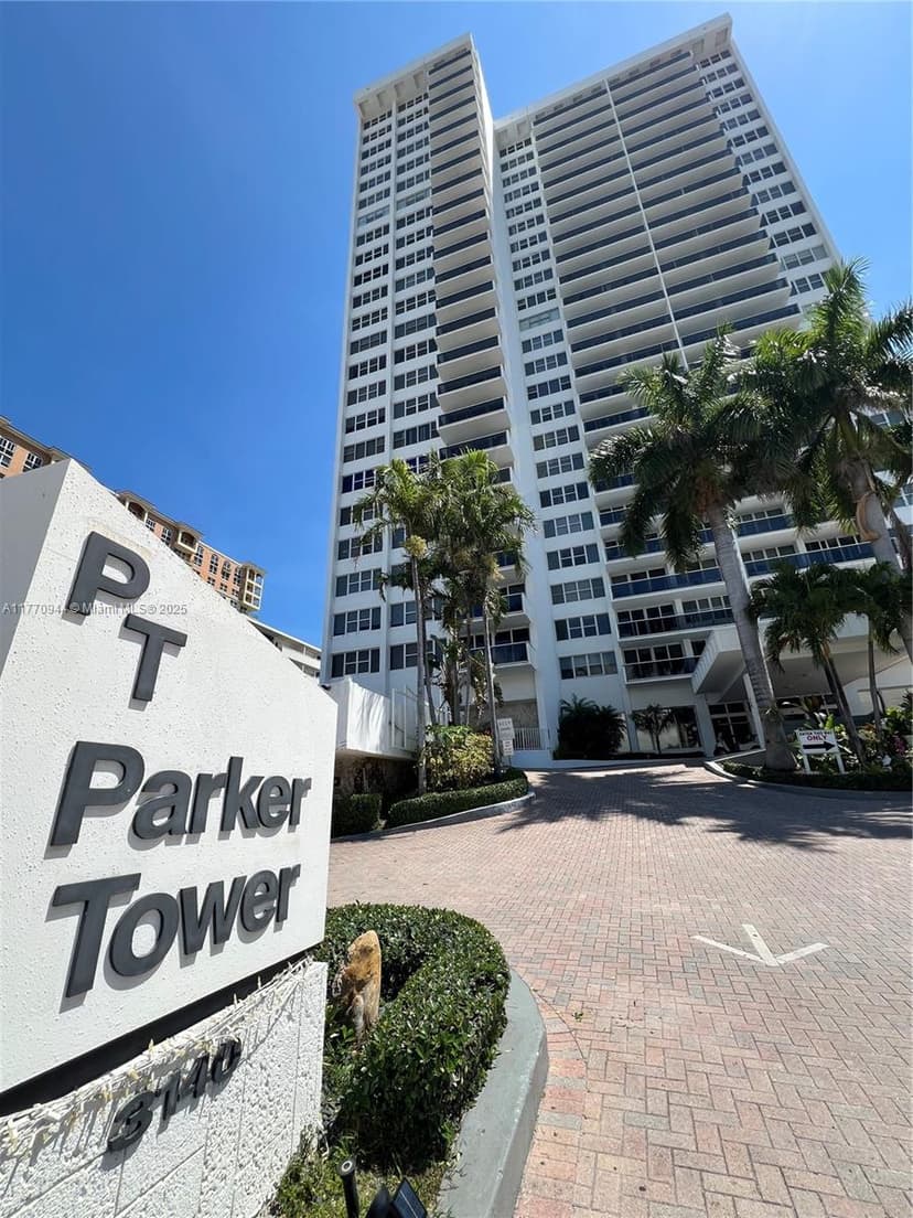 3140 S Ocean Dr # 303, Hallandale Beach FL 33009