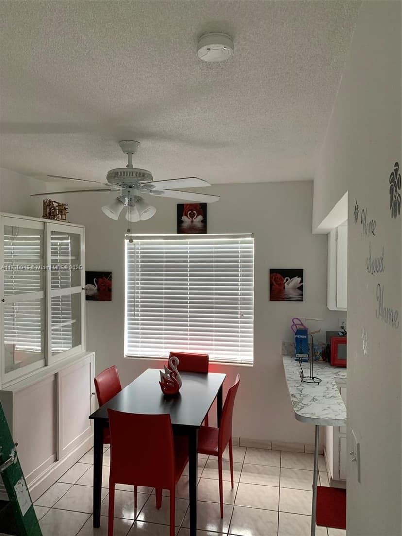 2420 Johnson St # 303, Hollywood FL 33020