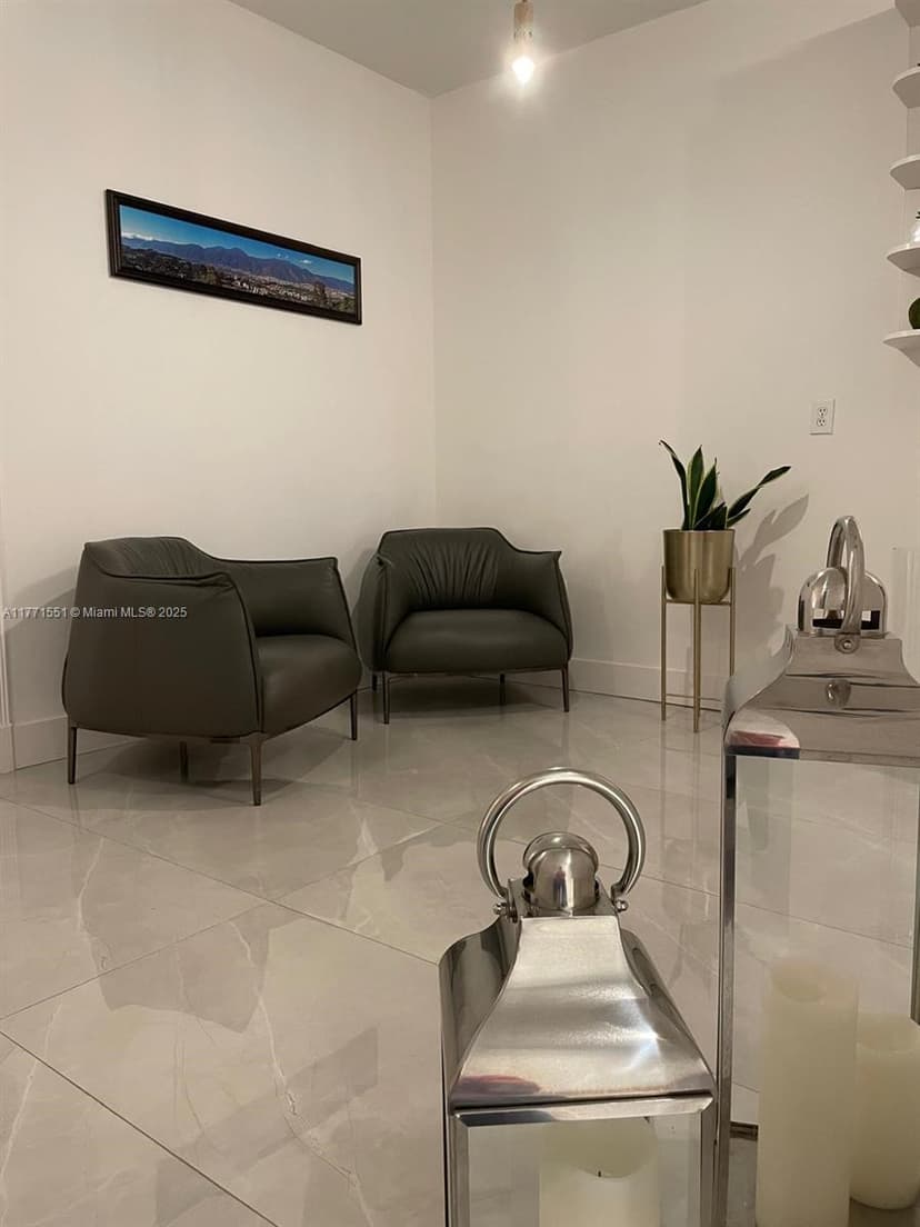 10750 NW 66th St # 410, Doral FL 33178