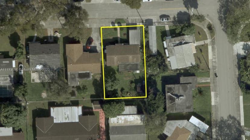 1010 NW 57th St, Miami FL 33127
