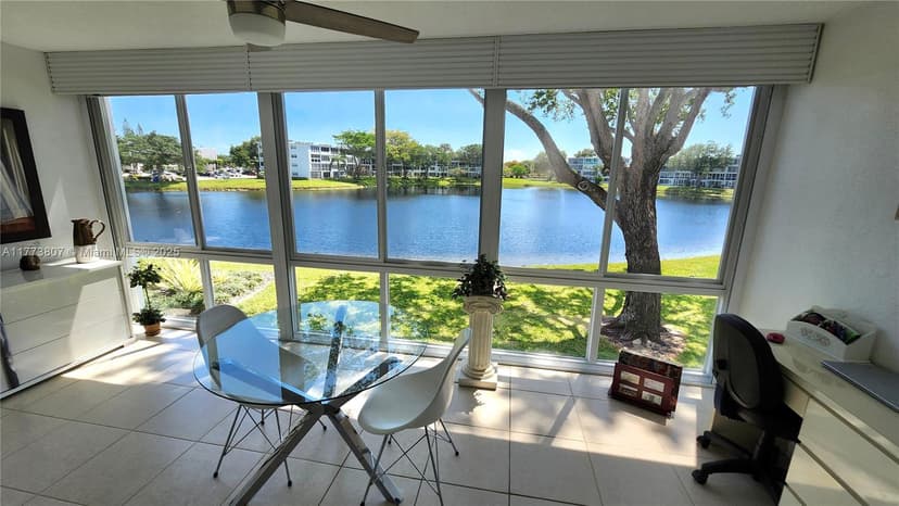 2115 E Cambridge  E # 2115, Deerfield Beach FL 33442