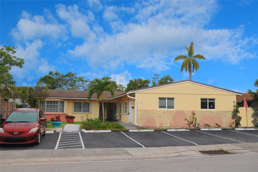 5881 NE 18th Ave, Fort Lauderdale FL 33334