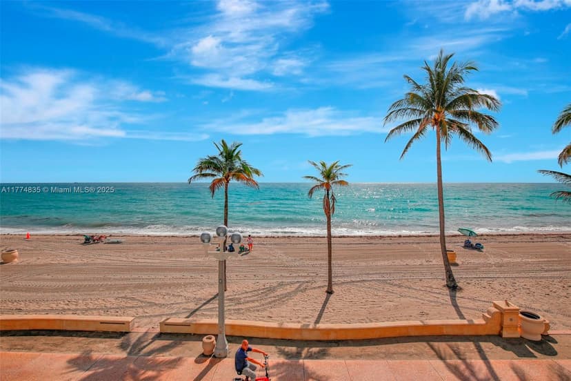 3111 N Ocean Dr # 308, Hollywood FL 33019