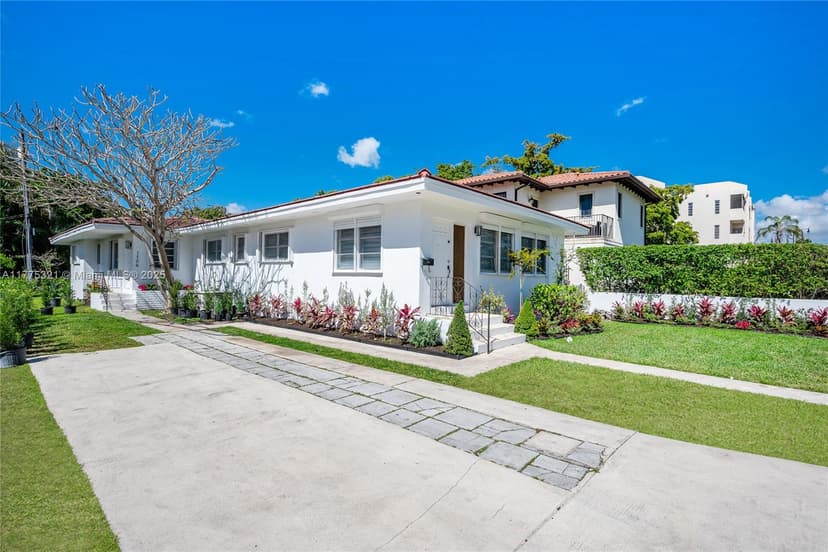1704 S Le Jeune Rd, Coral Gables FL 33134