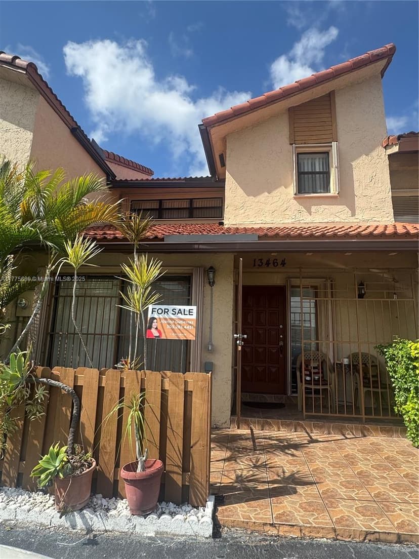 13464 SW 11th Ter, Miami FL 33184