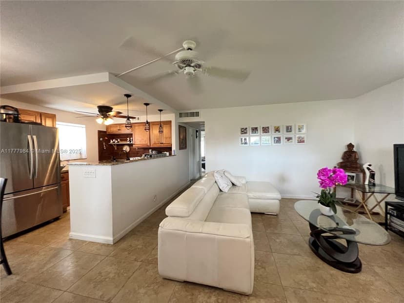 21 Saxony A # 21, Delray Beach FL 33446