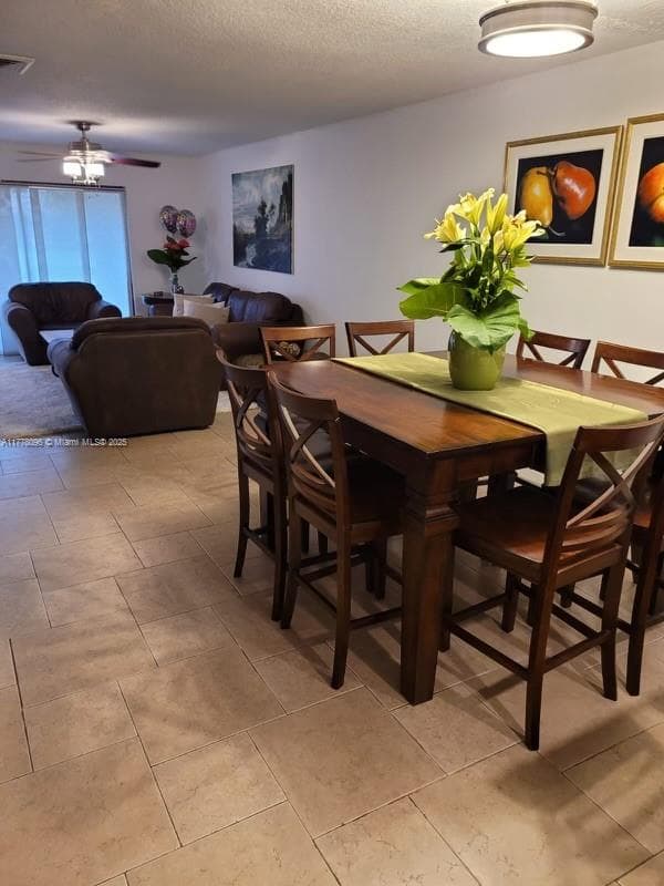 3926 Estepona Ave, Doral FL 33178