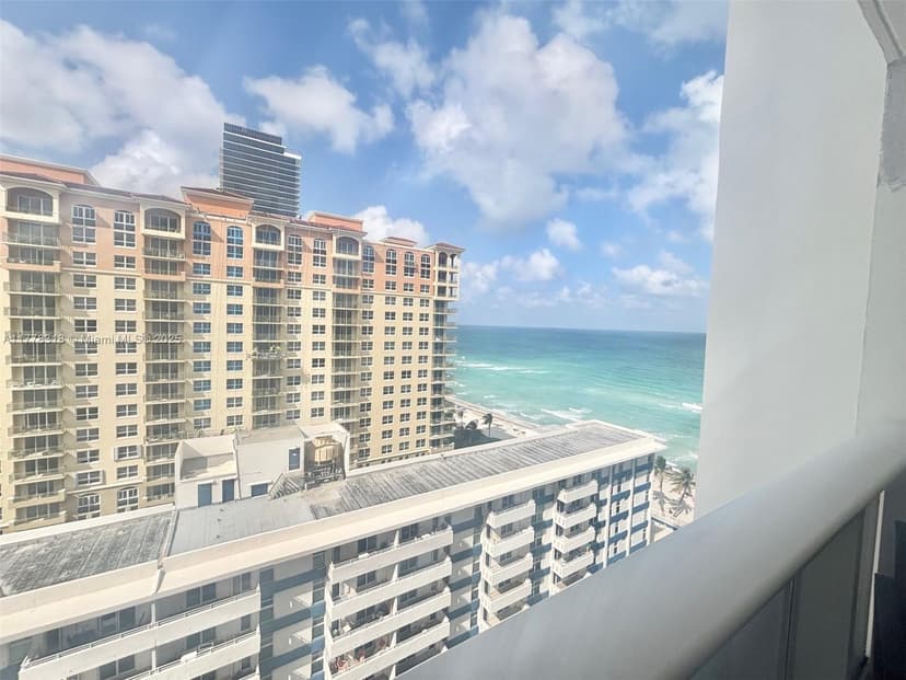 3140 S Ocean Dr # 1508, Hallandale Beach FL 33009