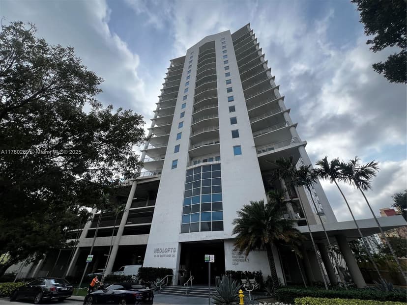 10 SW South River Dr # 812, Miami FL 33130