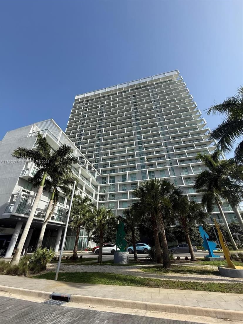 2000 Metropica Way # 603, Sunrise FL 33323