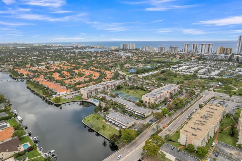 2101 Atlantic Shores Blvd # 201, Hallandale Beach FL 33009