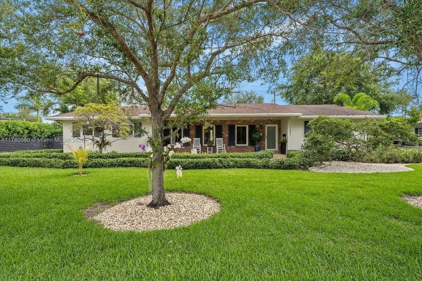 7841 SW 141st St, Palmetto Bay FL 33158