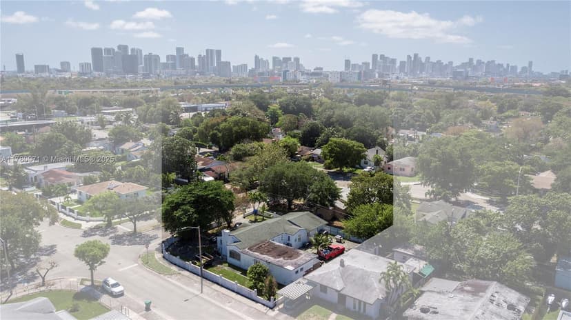 4628 NW 8th Ave, Miami FL 33127