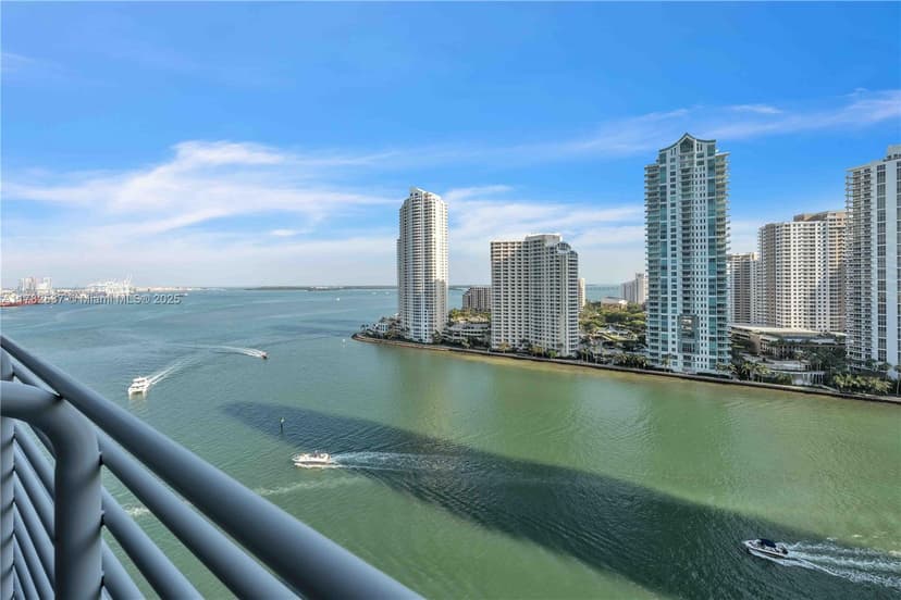 335 S Biscayne Blvd # 2003, Miami FL 33131