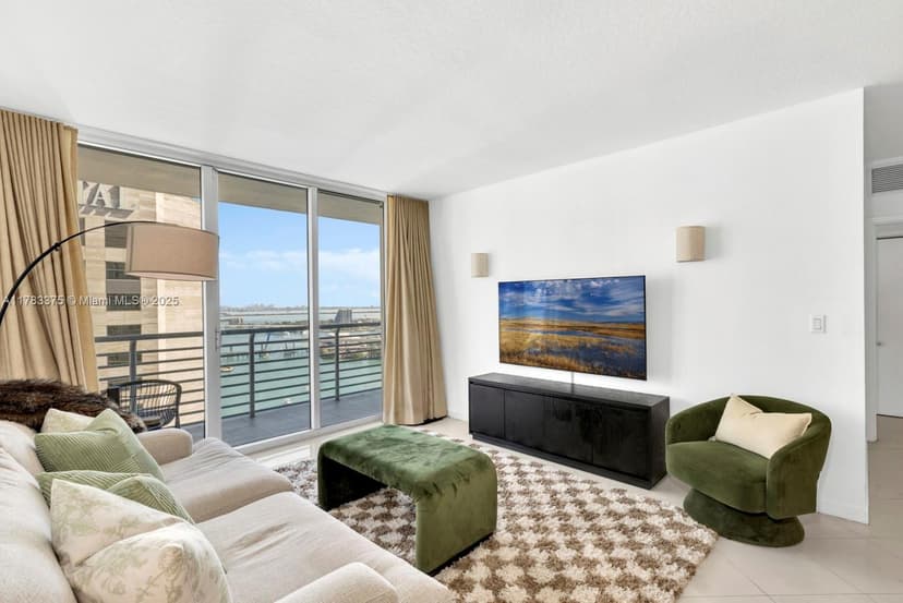 335 S BISCAYNE BL # 3408, Miami FL 33131