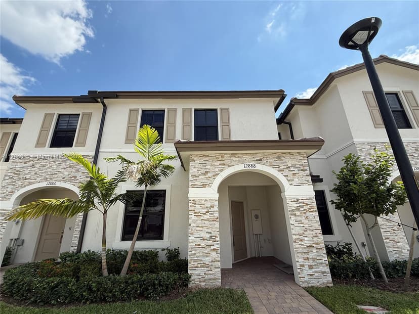 12888 SW 233rd Ter, Princeton., Unincorporated Dade County FL 33032