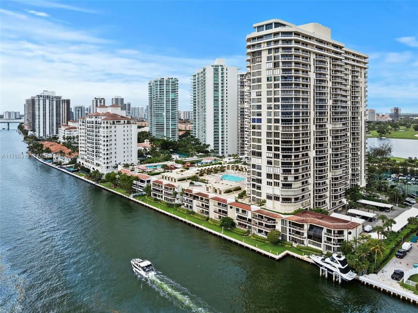 20191 E Country Club Dr, Aventura FL 33180