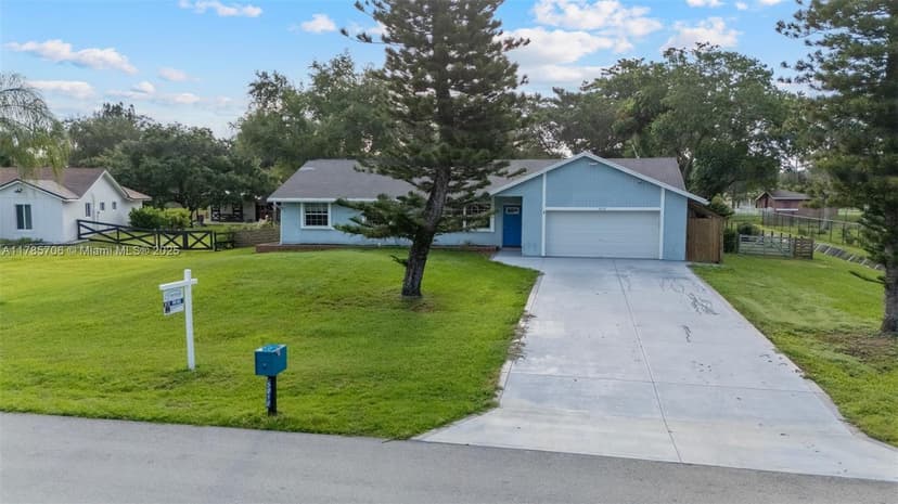 5010 SW 201st Ter, Southwest Ranches FL 33332