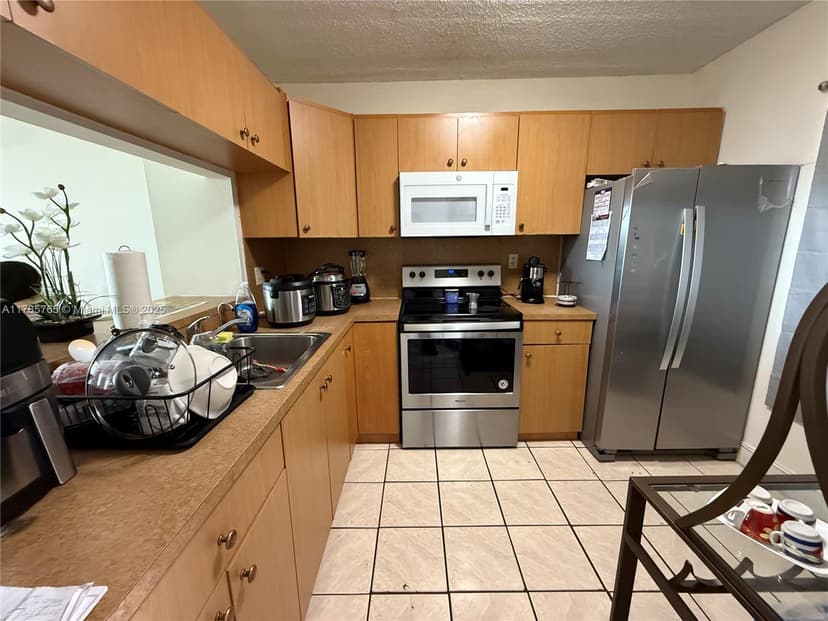 19805 SW 114th Ave # 315, Miami FL 33157