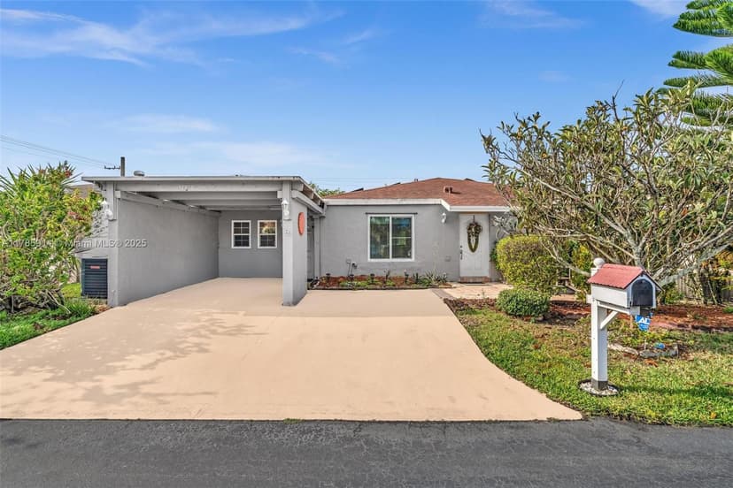 14898 Wildflower Ln # 0, Delray Beach FL 33446