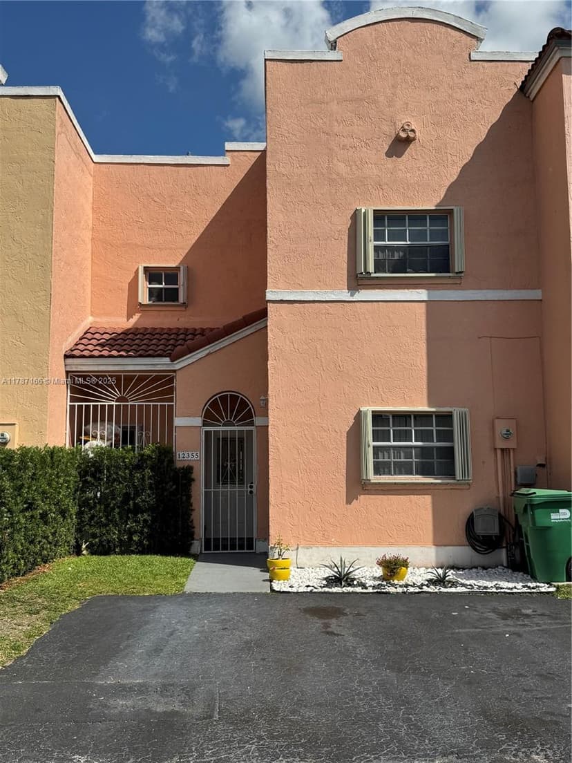 12355 NW 7th Ln, Miami FL 33182