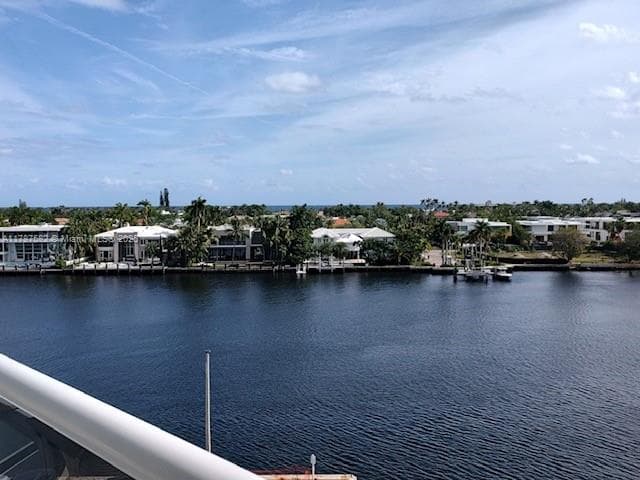 20515 E Country Club Dr # 646, Aventura FL 33180