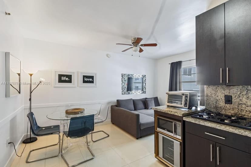 335 Ocean Dr # 310, Miami Beach FL 33139