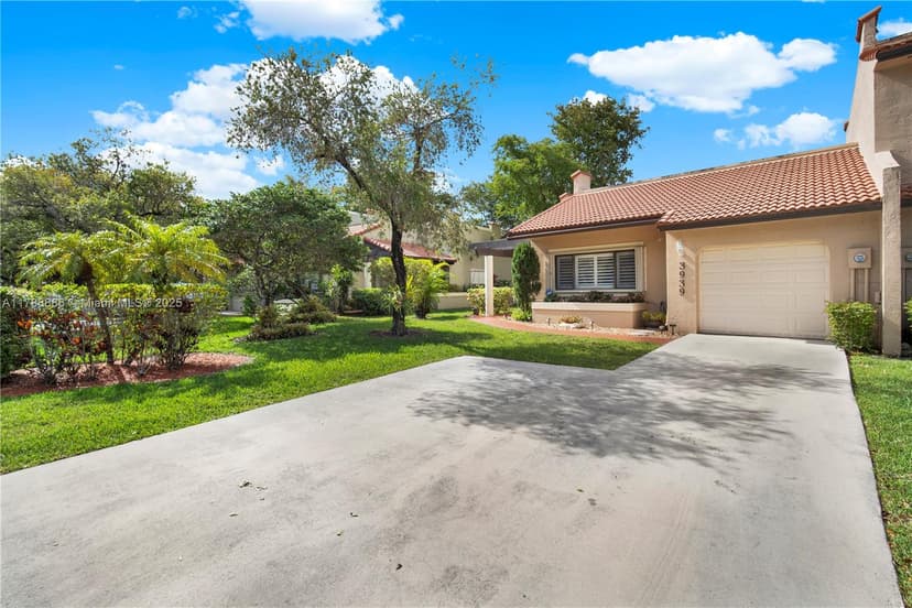 3939 Adra Ave # 47, Doral FL 33178