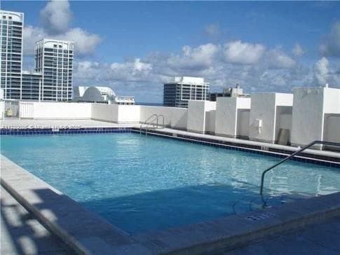 401 69th St # 607, Miami Beach FL 33141