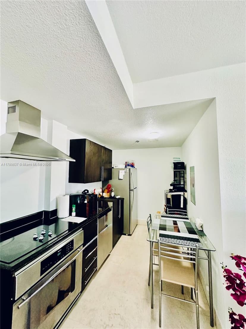 1300 Pennsylvania Ave # 109, Miami Beach FL 33139