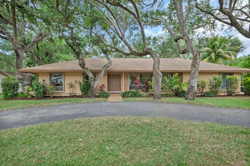 16745 SW 74th Ct, Palmetto Bay FL 33157